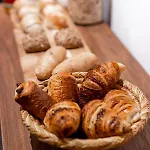 A La Source De Lavis Bed & Breakfast