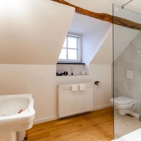 A La Source De Lavis Bed & Breakfast 4*