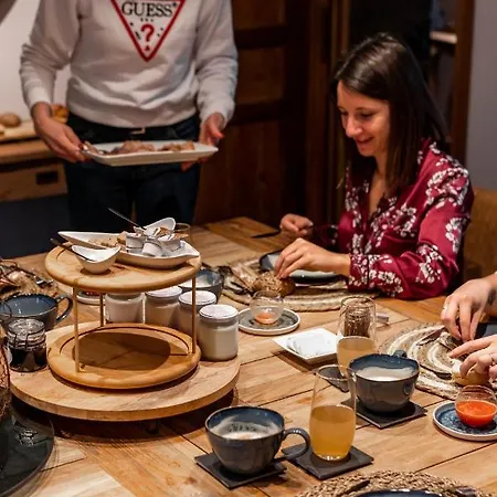 Bed & Breakfast A La Source De Lavis Houyet