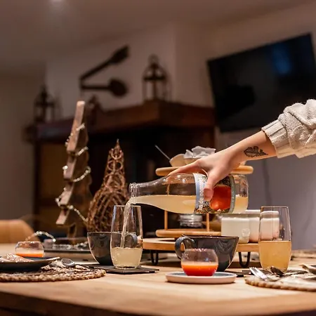 A La Source De Lavis 4*