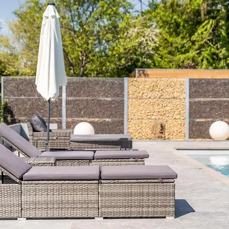 Bed & Breakfast A La Source De Lavis