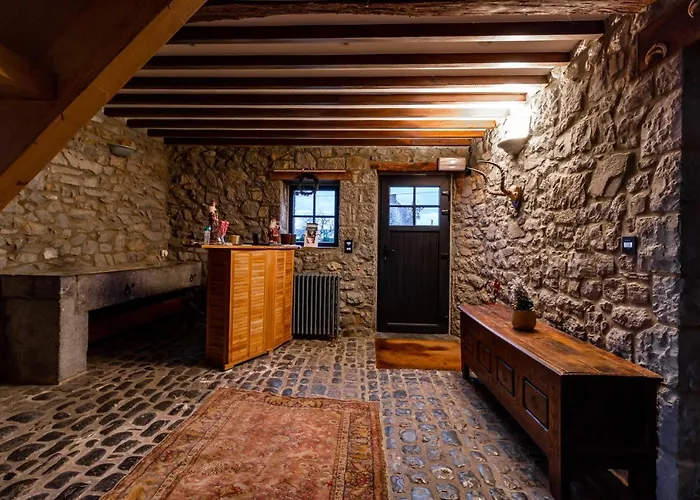 A La Source De Lavis 4*