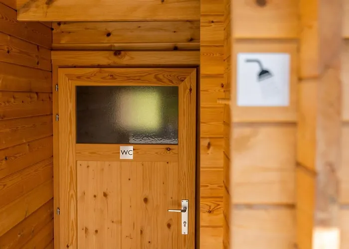 A La Source De Lavis