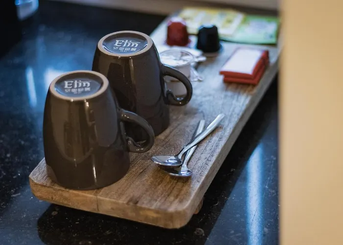 ベッド・アンド・ブレックファスト A La Source De Lavis