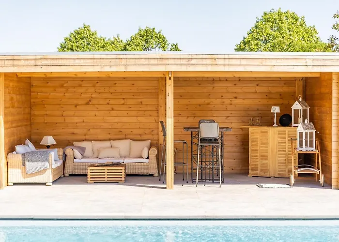 ベッド・アンド・ブレックファスト A La Source De Lavis ウイエ